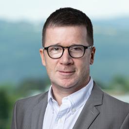 Stefan Schulze
Directeur service clientéle